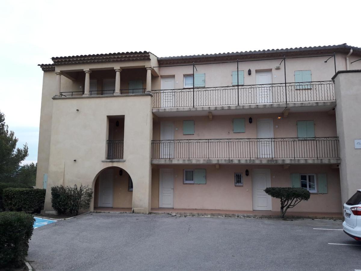 Studio Sur Le Domaine Du Golf De Pont Royal Mallemort Dış mekan fotoğraf